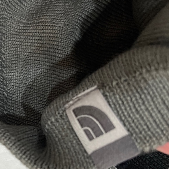 NWT TNF The North Face Black / Grey Striped Brigadier Knit Beanie, Unisex - Picture 7 of 14